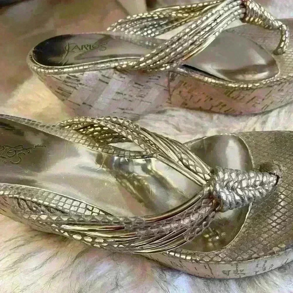 Carlos Santana gold wedge sandal. Size 8. Gently worn. - Picture 2 of 4